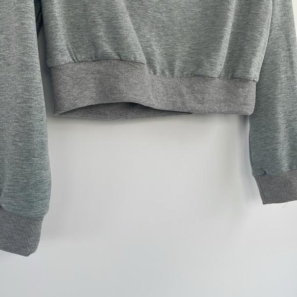 Cider Grey Asymmetrical Neck Long Sleeve Crop Top  Sweater Small - Picture 10 of 15